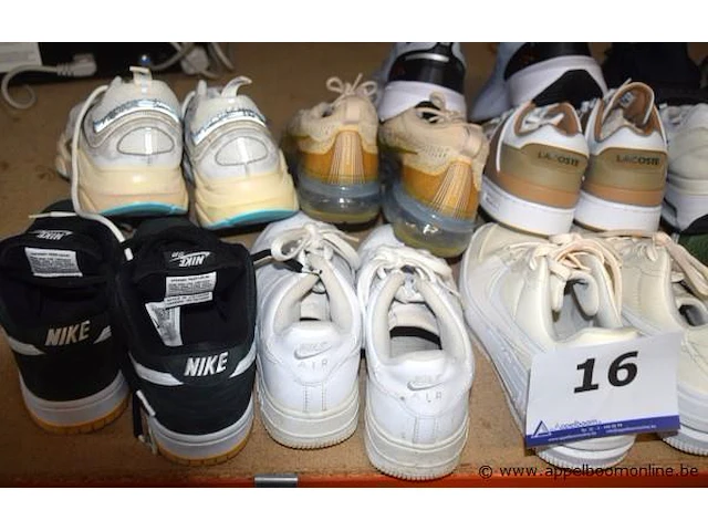 Lot diverse schoenen - afbeelding 2 van  4