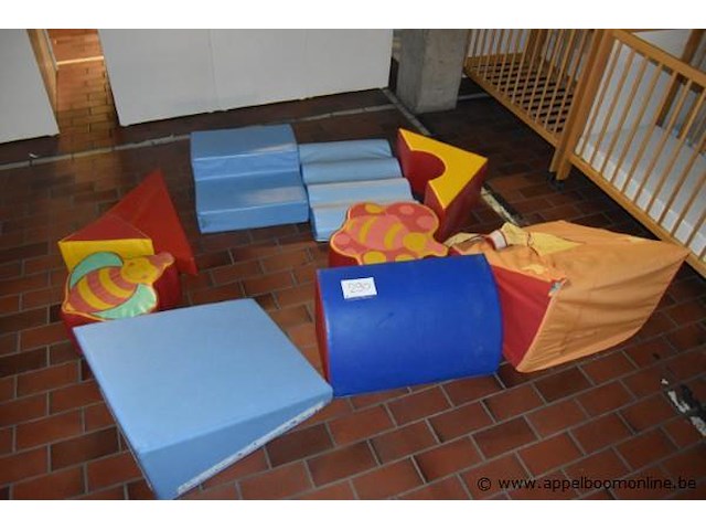 Lot diverse schuimkussens - afbeelding 1 van  1