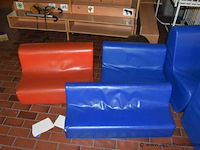 Lot diverse schuimkussens - afbeelding 2 van  3