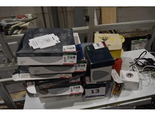 Lot diverse schuurbladen wo. festool - afbeelding 1 van  4