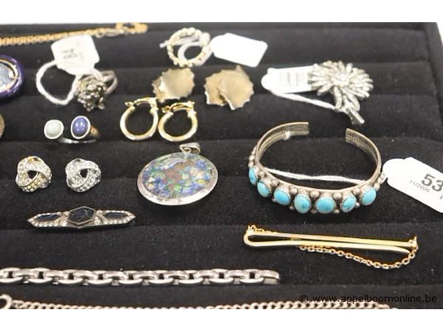 Lot diverse sierraden wo broches, armbanden enz - afbeelding 3 van  4