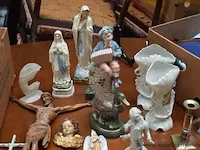 Lot diverse siervoorwerpen, wo religeuze beeldjes - afbeelding 2 van  3