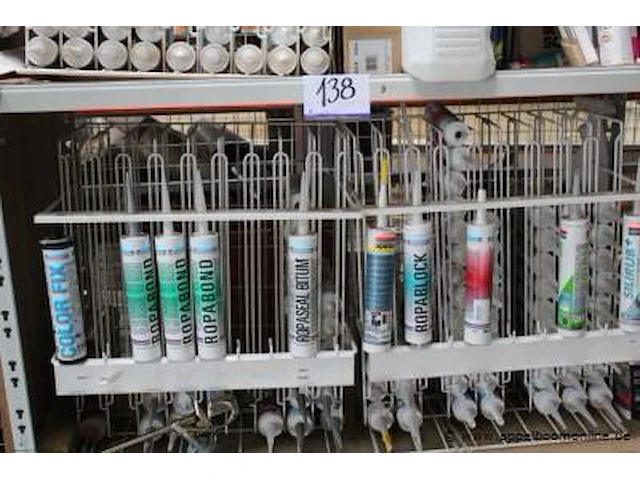 Lot diverse siliconen, lijmen, etc - afbeelding 2 van  4