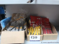 Lot diverse steeksleutels en breekmessen - afbeelding 1 van  2