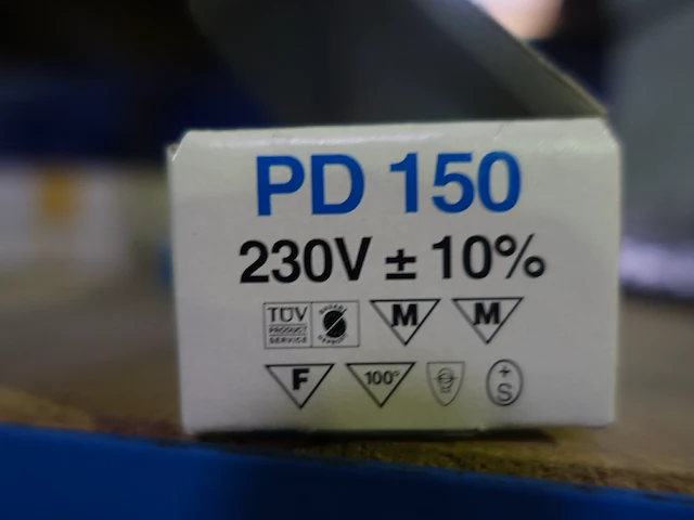 Lot diverse toebehoren elektronica - afbeelding 20 van  26