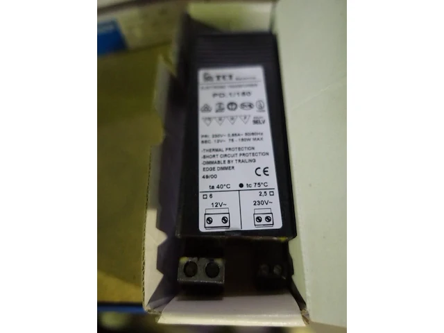 Lot diverse toebehoren elektronica - afbeelding 21 van  26
