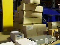 Lot diverse toebehoren elektronica - afbeelding 16 van  21