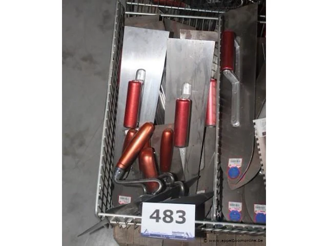 Lot diverse truwelen - chape ijzers - afbeelding 1 van  3