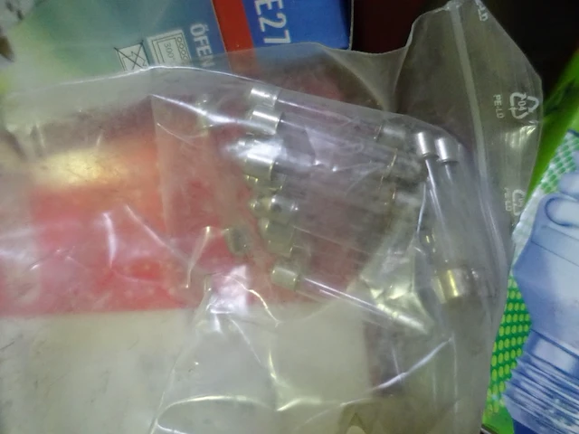 Lot diverse verlichting - afbeelding 3 van  11