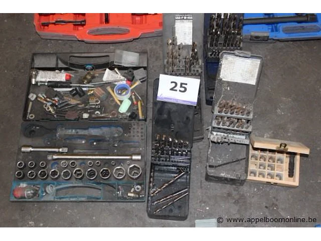 Lot diverse wo. boorsets, dopsleutelset - afbeelding 1 van  3