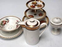 Lot diverse wo kan en desserttoren - afbeelding 1 van  6