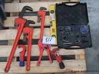 Lot diverse wo. pomptangen, klokborenset - afbeelding 1 van  1