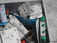 Lot diverse wo sproeiers, koppelingen, etc - afbeelding 3 van  3