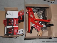 Lot diverse wo. truwelen, hoofdlampen - afbeelding 1 van  2