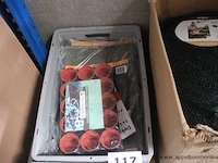 Lot diverse, wo. vogelnetten, dekzeilen, etc - afbeelding 3 van  4