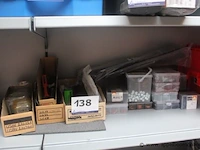 Lot diverse - afbeelding 1 van  4