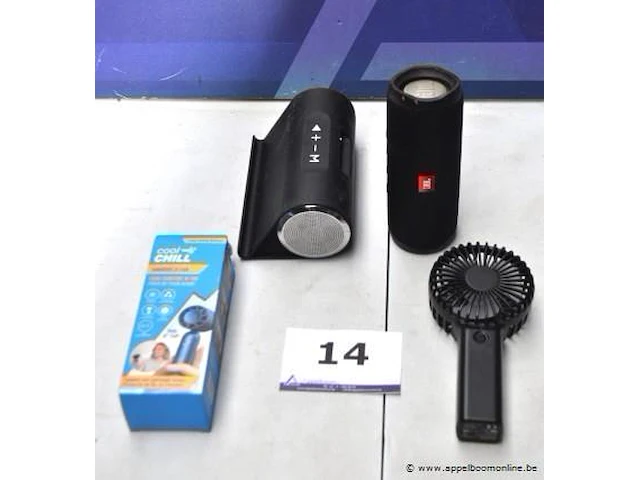 Lot diversen wo wireless luidspreker zonder kabels, handheld fan, enz werking niet gekend - afbeelding 1 van  3