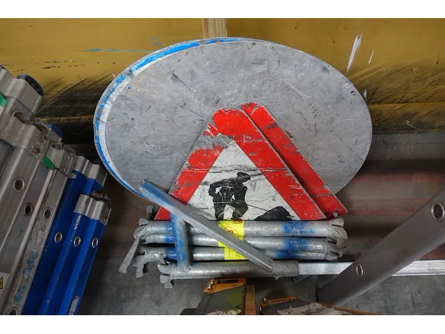 Lot diversen - afbeelding 3 van  3