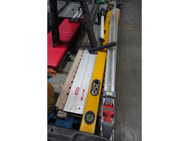 Lot diversen - afbeelding 2 van  4