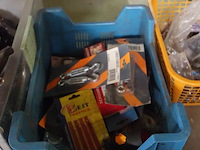 Lot diversen - afbeelding 1 van  5