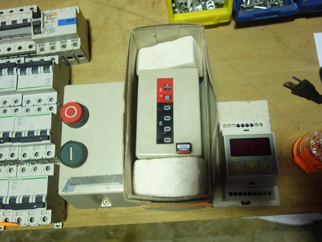 Lot diversen - afbeelding 1 van  1