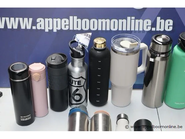 Lot drinkbussen - afbeelding 2 van  3