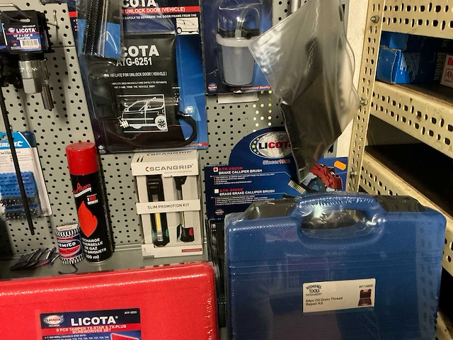 Lot garage gereedschap - afbeelding 32 van  32