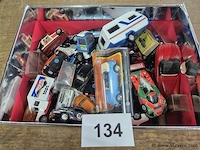 Lot gemengd in doos - afbeelding 1 van  3