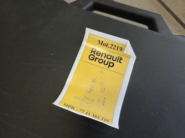 Lot gespecialiseerd renault gereedschappen - afbeelding 2 van  38