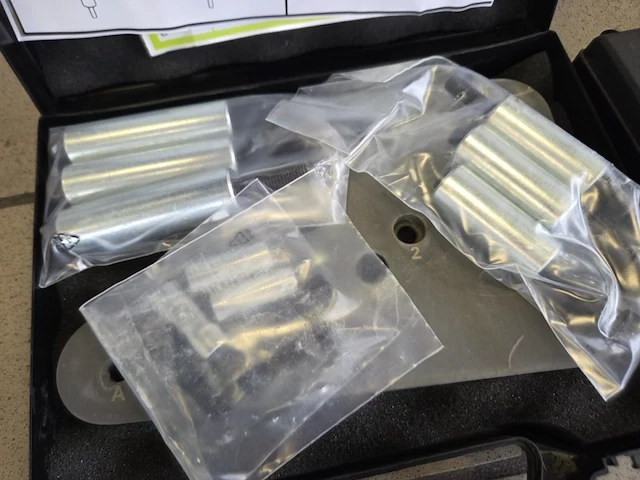 Lot gespecialiseerd renault gereedschappen - afbeelding 6 van  38