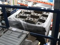 Lot gewichten voor dranghekken - afbeelding 2 van  3