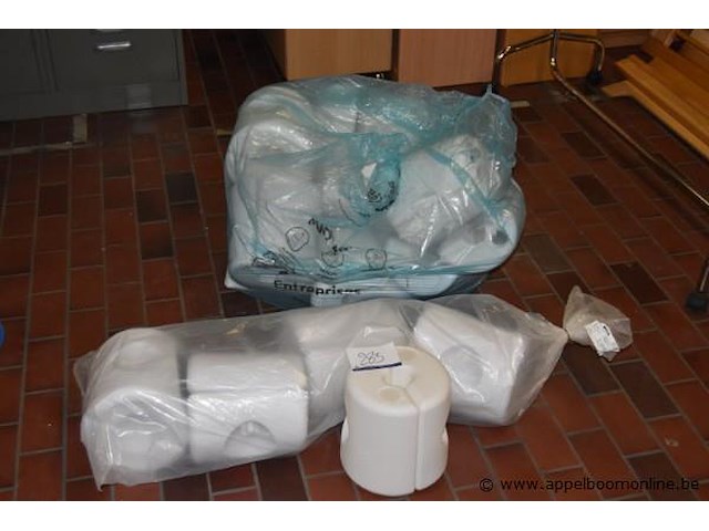 Lot gewichten voor party tent - afbeelding 1 van  1