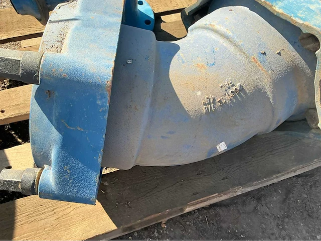 Lot gietijzeren afsluiters, kranen,koppelingen (200x) - afbeelding 8 van  32