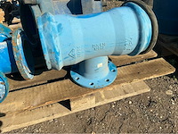 Lot gietijzeren afsluiters, kranen,koppelingen (200x) - afbeelding 9 van  32