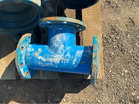 Lot gietijzeren afsluiters, kranen,koppelingen (200x) - afbeelding 18 van  32