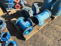 Lot gietijzeren afsluiters, kranen,koppelingen (200x) - afbeelding 20 van  32