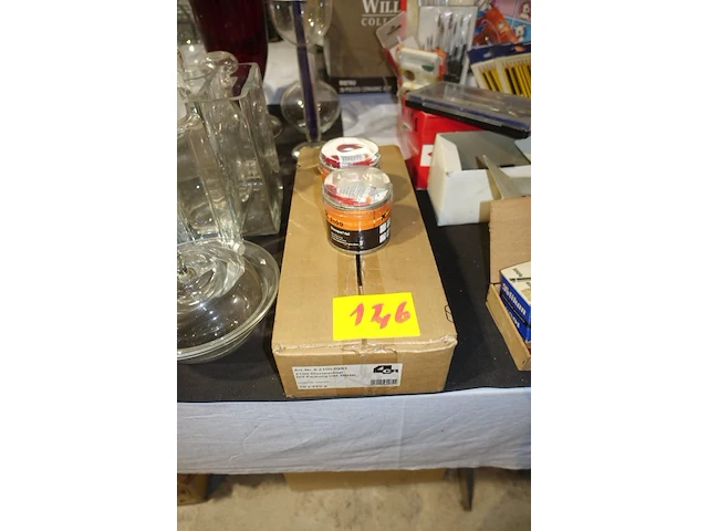 Lot glasvezelstopverf 12 stuks - afbeelding 1 van  3