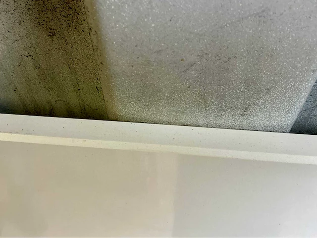 Lot glazen platen en stenen platen. - afbeelding 2 van  17