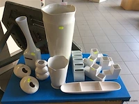 Lot gleiswerk wit oa grote vaas - afbeelding 1 van  4