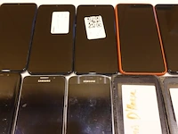 Lot gsm's - afbeelding 3 van  5