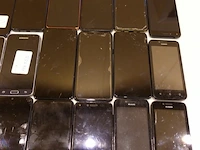 Lot gsm's - afbeelding 2 van  8
