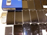 Lot gsm's - afbeelding 4 van  8