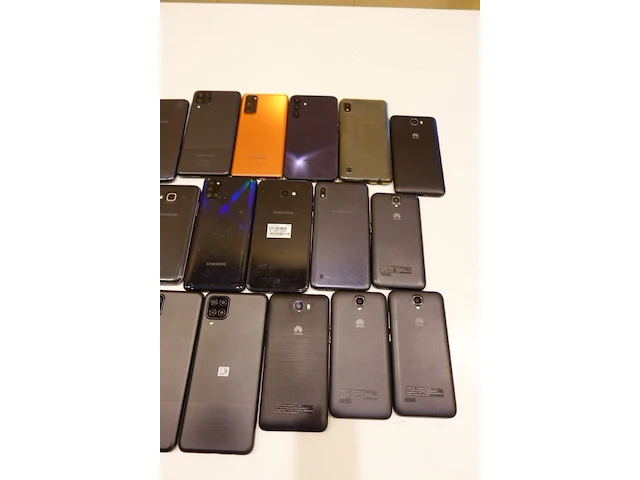 Lot gsm's - afbeelding 6 van  8