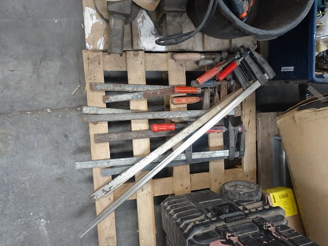 Lot handgereedschappen - afbeelding 5 van  5