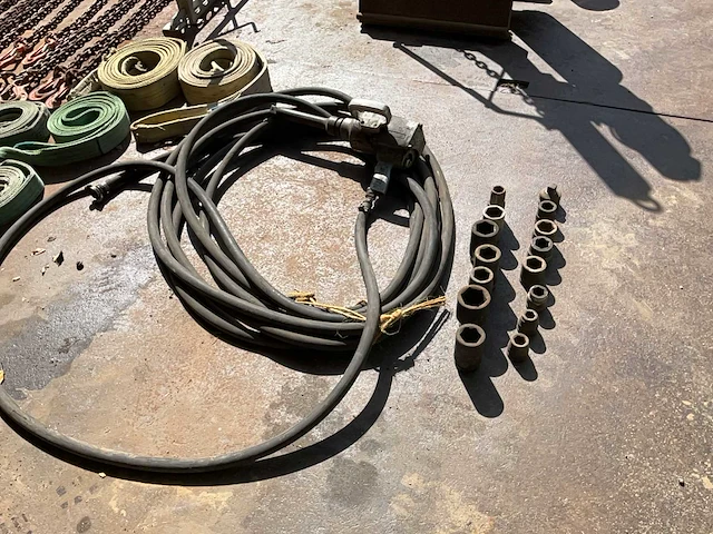 Lot hijsmaterialen - afbeelding 2 van  7