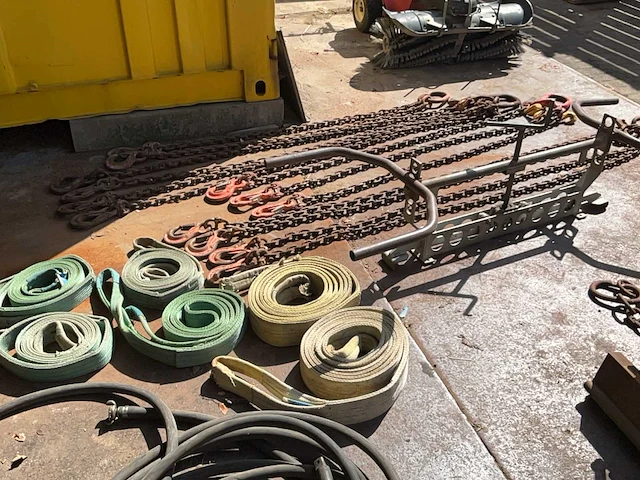 Lot hijsmaterialen - afbeelding 4 van  7