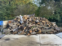 Lot hout, +/- 25 kuub - afbeelding 2 van  3