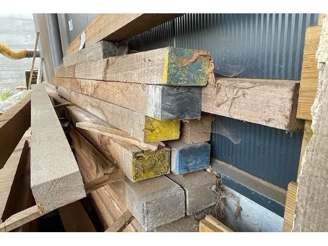 Lot hout - afbeelding 3 van  4