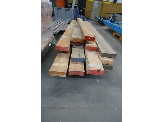 Lot hout - afbeelding 2 van  2