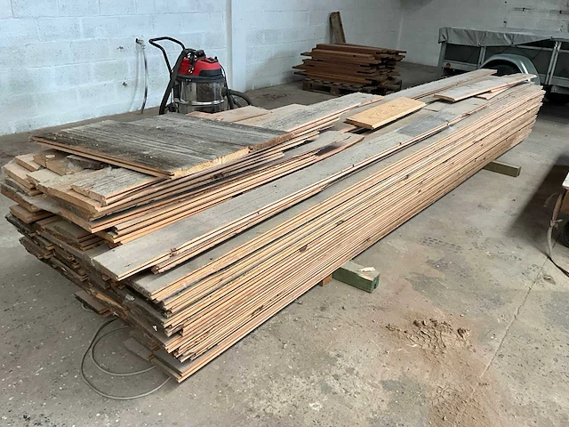 Lot houten planken - afbeelding 1 van  2
